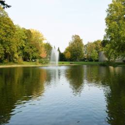 Etang de pêche du Parc de la Tour des Dames à Douai dans le Nord