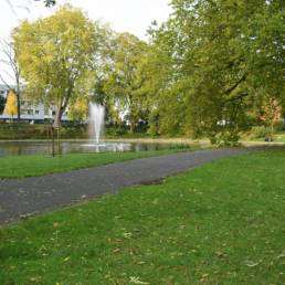Etang de pêche du Parc de la Tour des Dames à Douai dans le Nord