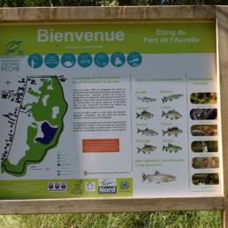 Panneau de l'étang de pêche du parc de l'Aunelle à Quievrechain dans le Nord