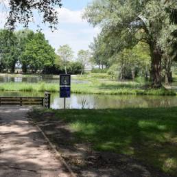 Etang de pêche Marais saint Charles à Lallaing dans le Nord